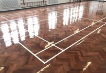 Carefully restoring an old woodblock floor