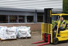 Reducing carbon footprint of vinyl flooring with Recofloor