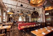 Five examples where wood flooring fitted restaurants perfectly