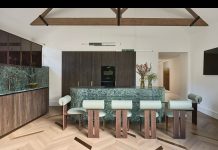 Natural materials take centre stage at Chelsea Kitchen